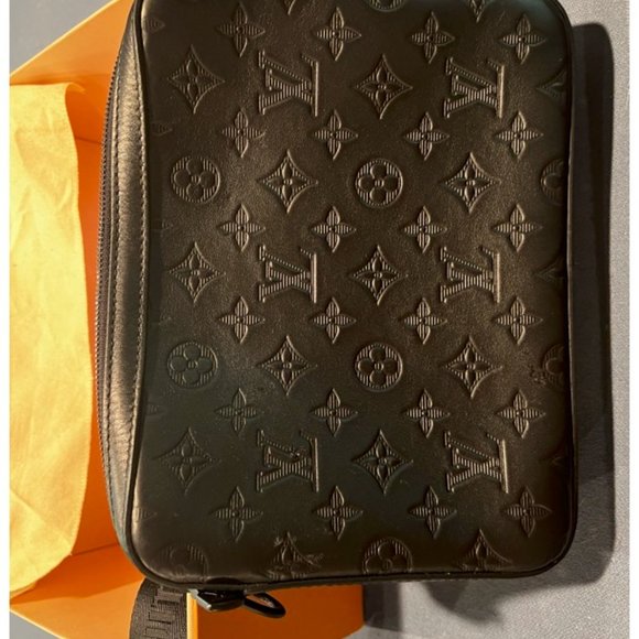 Louis Vuitton Bags Louis Vuitton Duo Messenger Monogram Shadow